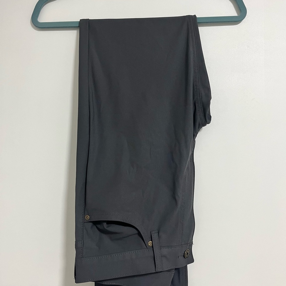 Levi's Men's Charcoal Cargo Pants